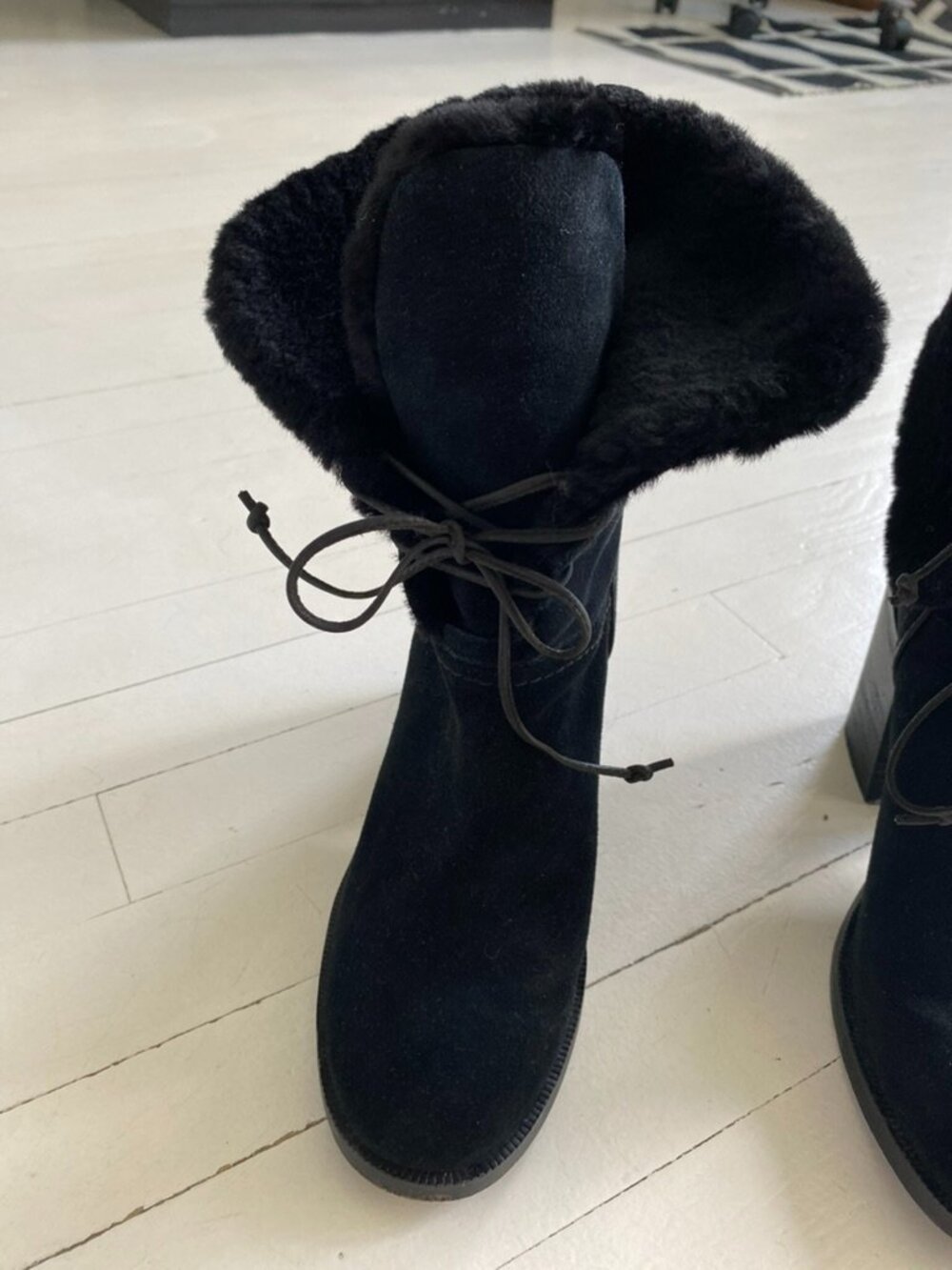 UGG Jerene Black Suede Sheepskin Stacked Heel Boots US 8.5 / UK 6